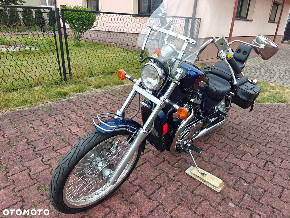 Suzuki Intruder - 20