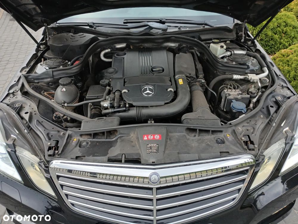 Mercedes-Benz Klasa E - 33