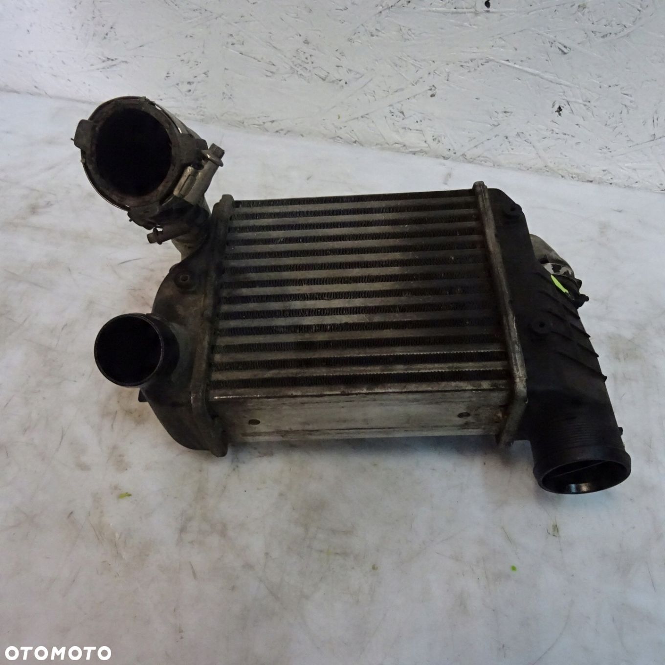 AUDI A6 C6 3.0TDI INTERCOOLER PRAWY - 1