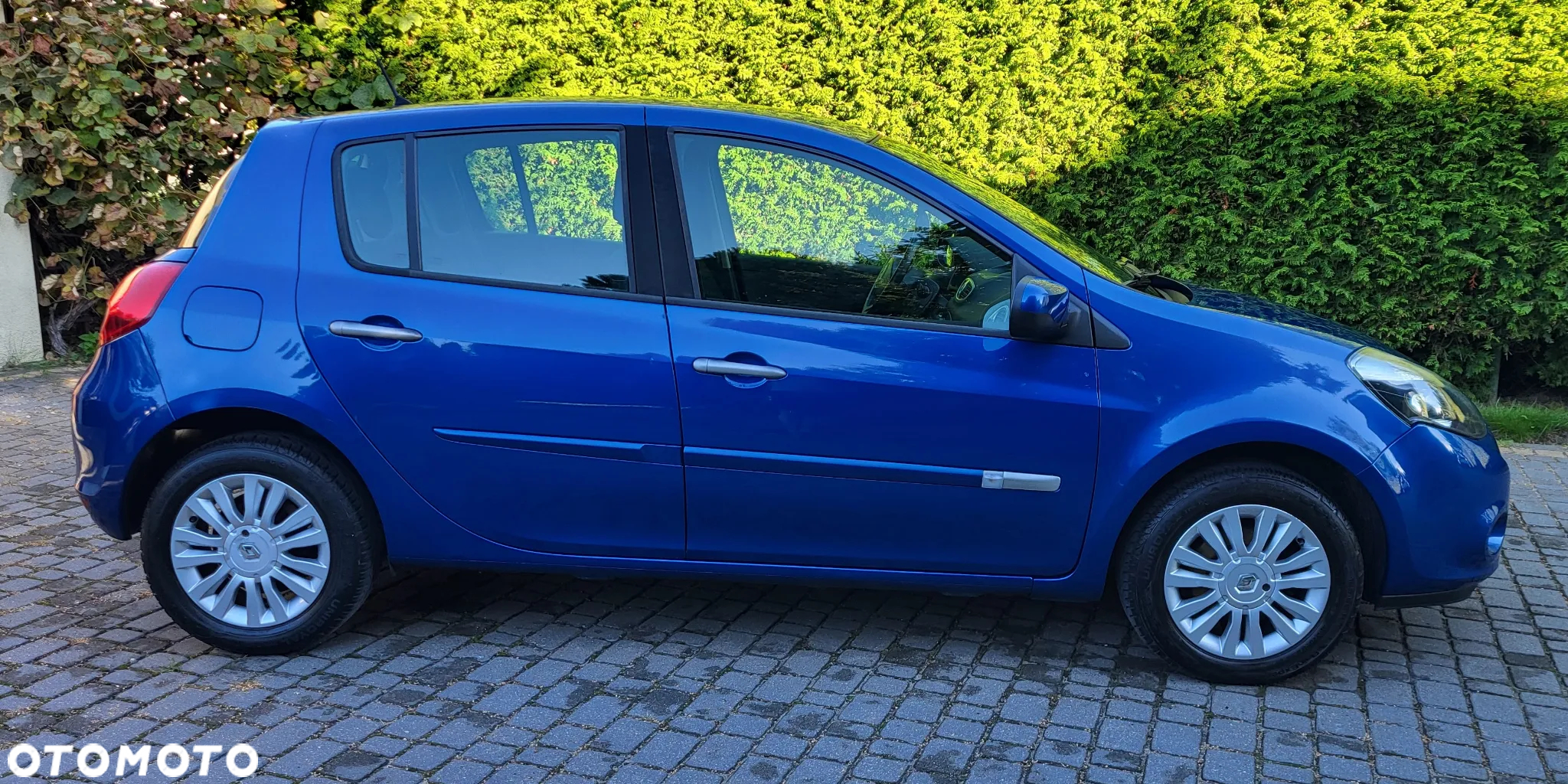 Renault Clio 1.6 16V GT - 2