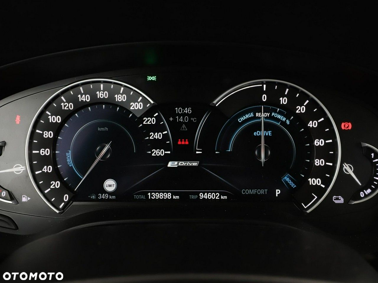 BMW Seria 5 530e xDrive Luxury Line - 22