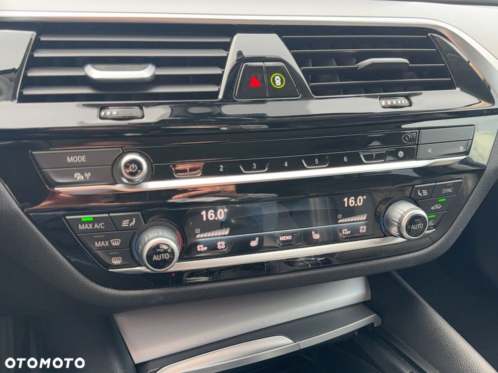 BMW Seria 5 - 26