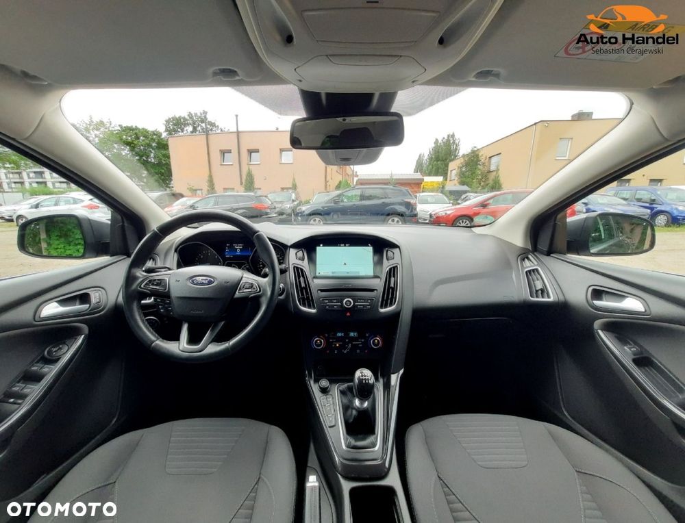 Ford Focus 2.0 EcoBlue Titanium - 5