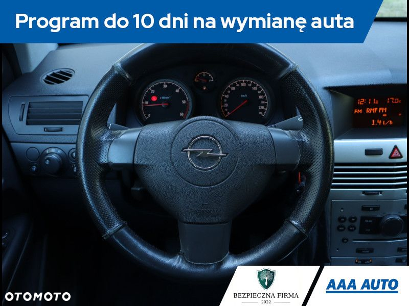 Opel Astra - 19