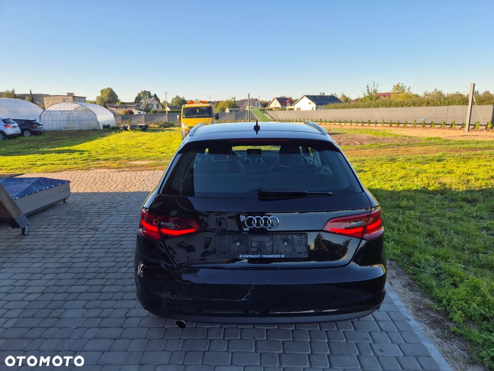 Audi A3 1.6 TDI - 18