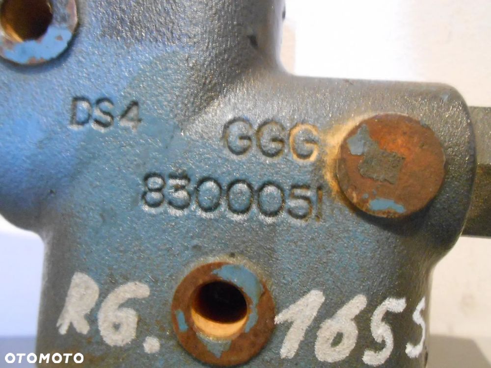 Blok zawór priorytetowy pierwszeństwa Lamborghini R6.165S - 5