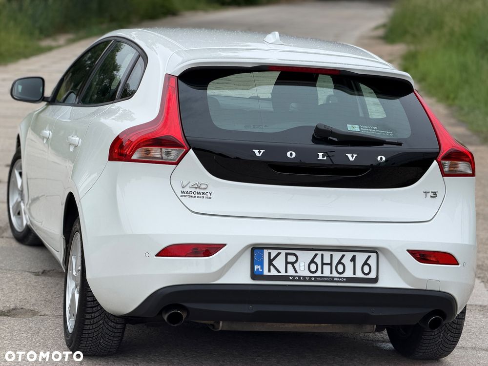 Volvo V40 T3 Drive-E Kinetic - 18