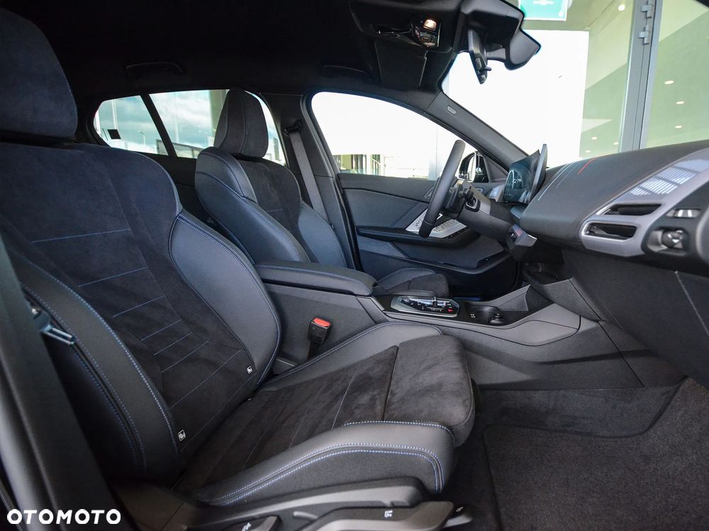 BMW Seria 1 120i M Sport - 23