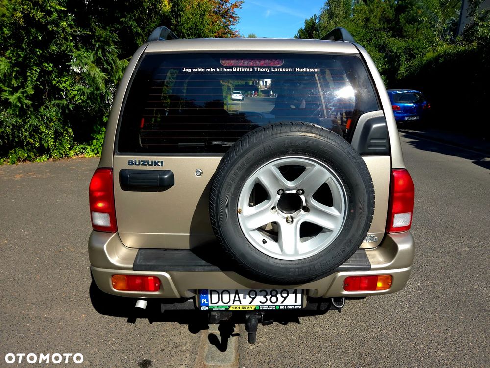Suzuki Grand Vitara 2.0 - 5