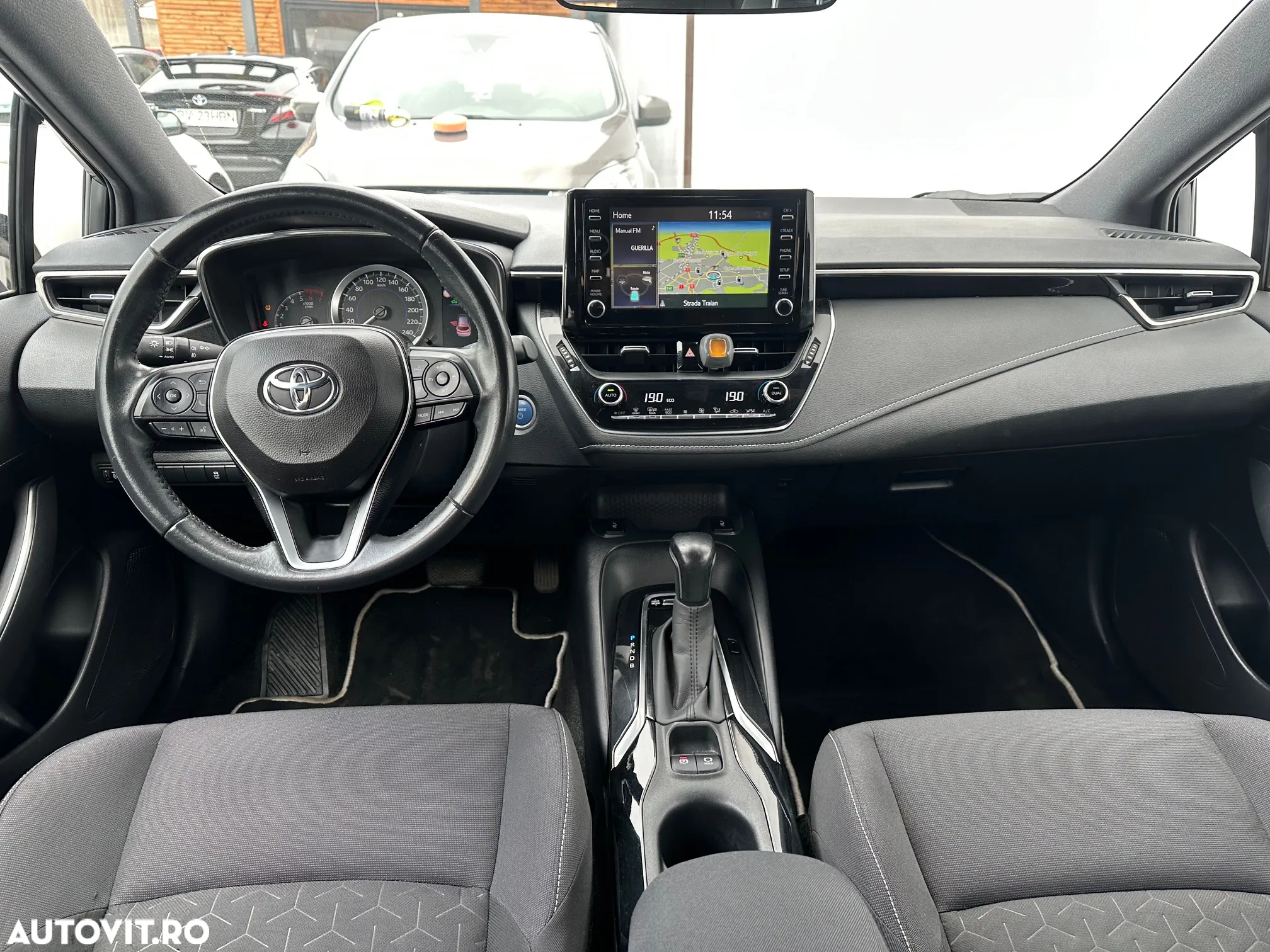 Toyota Corolla 1.8 HSD Business - 5