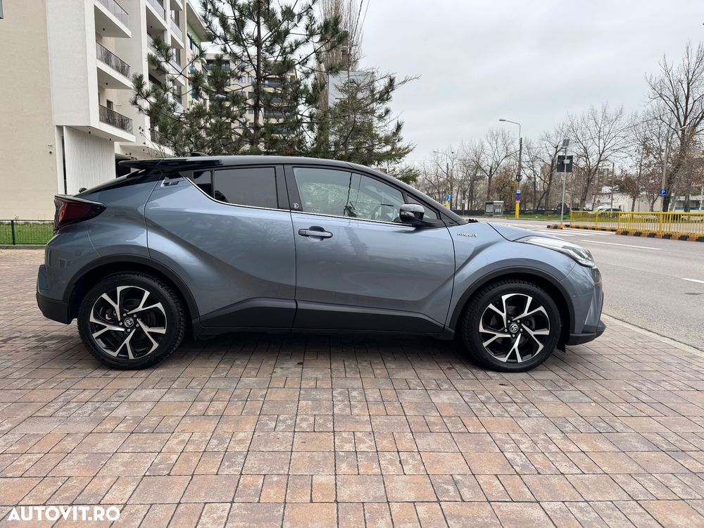 Toyota C-HR 2.0 Hybrid Team Deutschland - 8