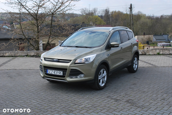Ford Kuga 2.0 TDCi 2x4 Titanium