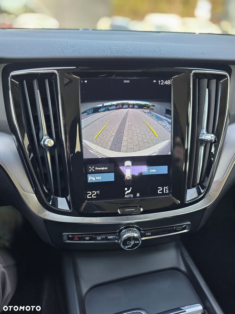 Volvo V60 B3 B Momentum Pro - 24