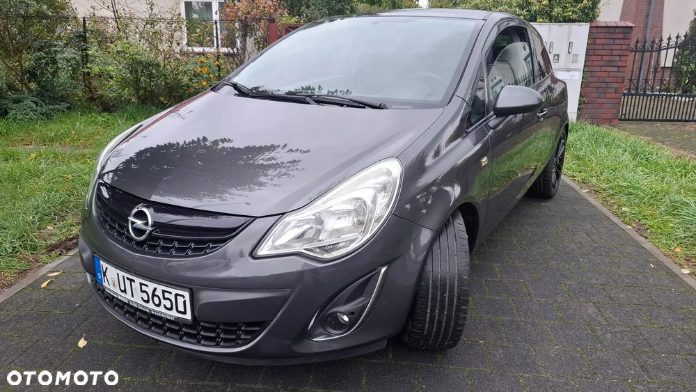 Opel Corsa - 8