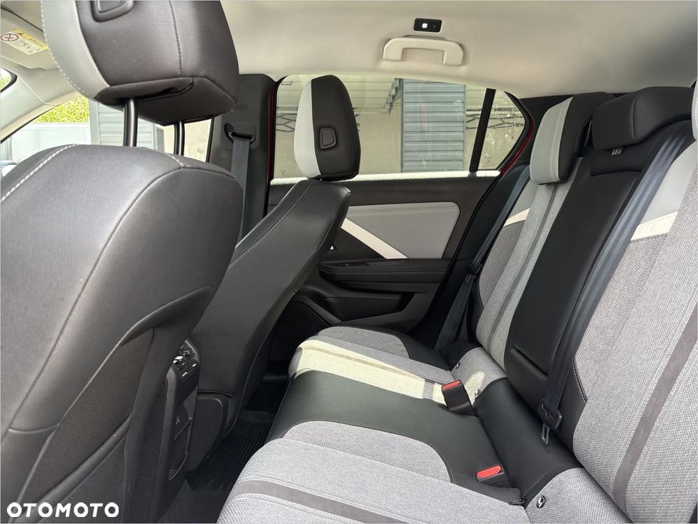 Opel Astra 1.2 T Elegance S&S - 15