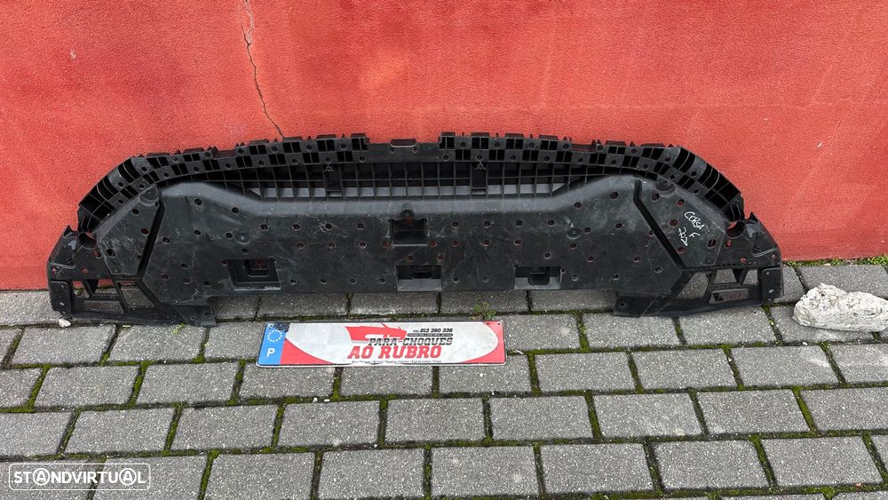 Base inf Parachoque Opel corsa f facelift