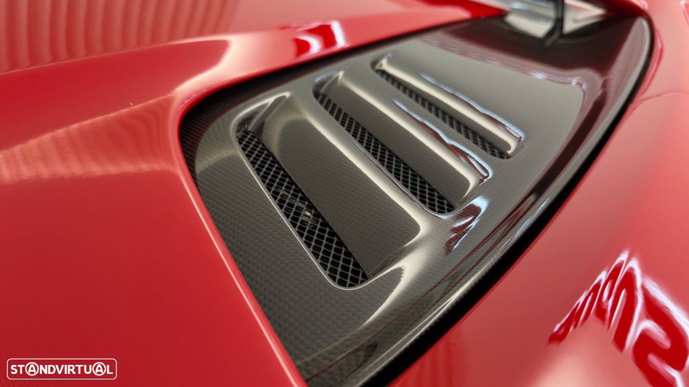 Ferrari F8 Tributo Spider - 17