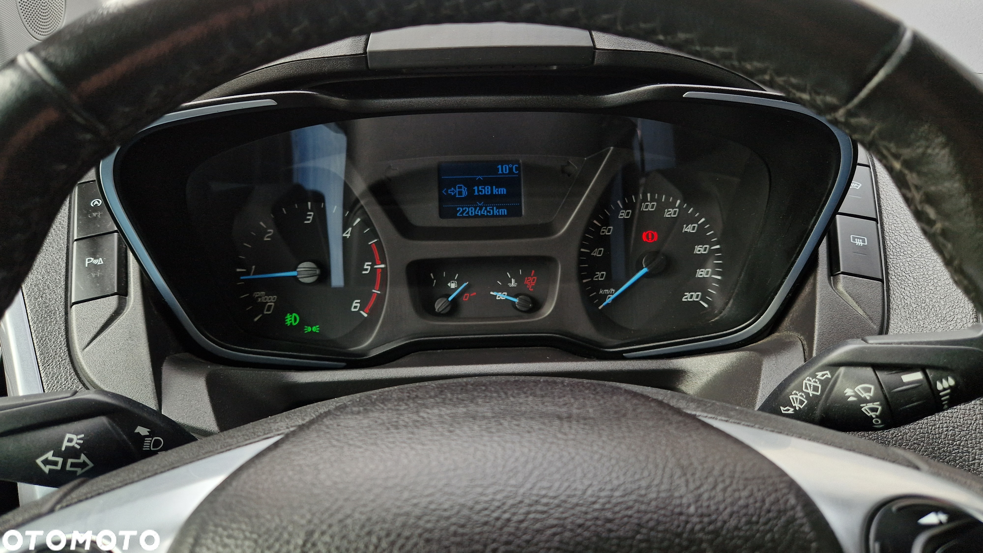 Ford Tourneo Custom 2.0 EcoBlue L2 Shuttle Bus Titanium - 32