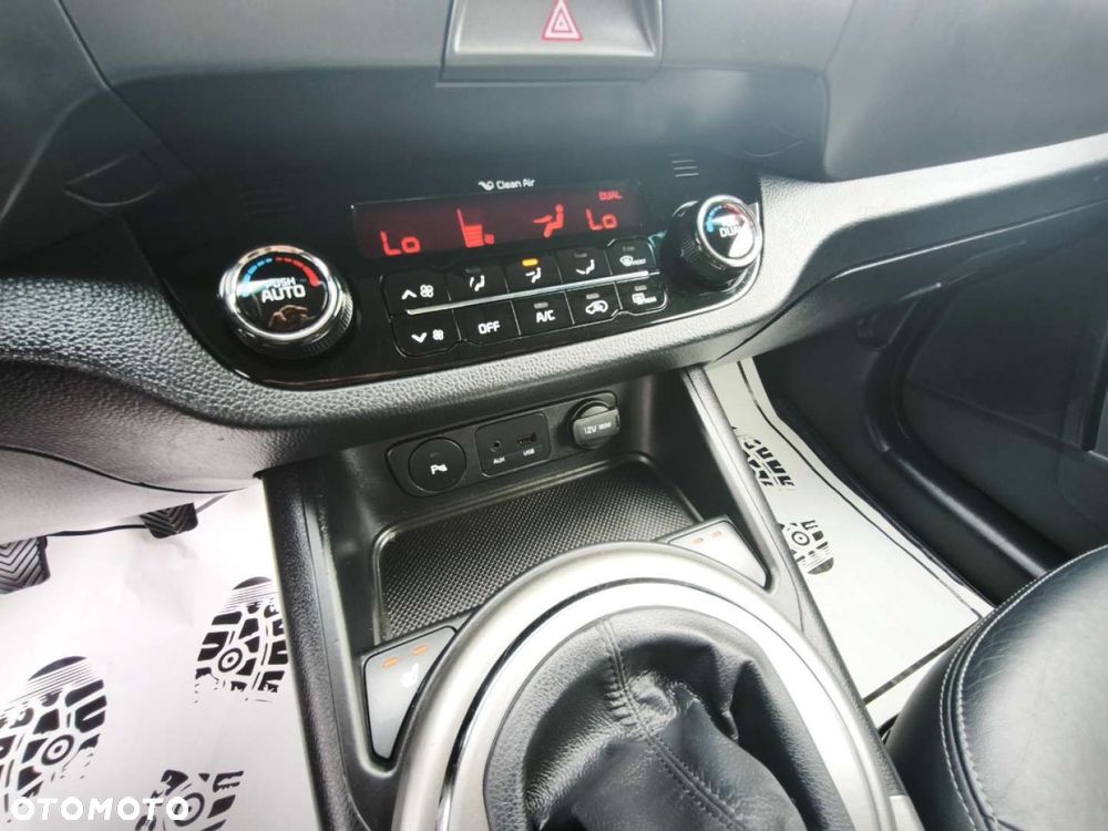 Kia Sportage - 12