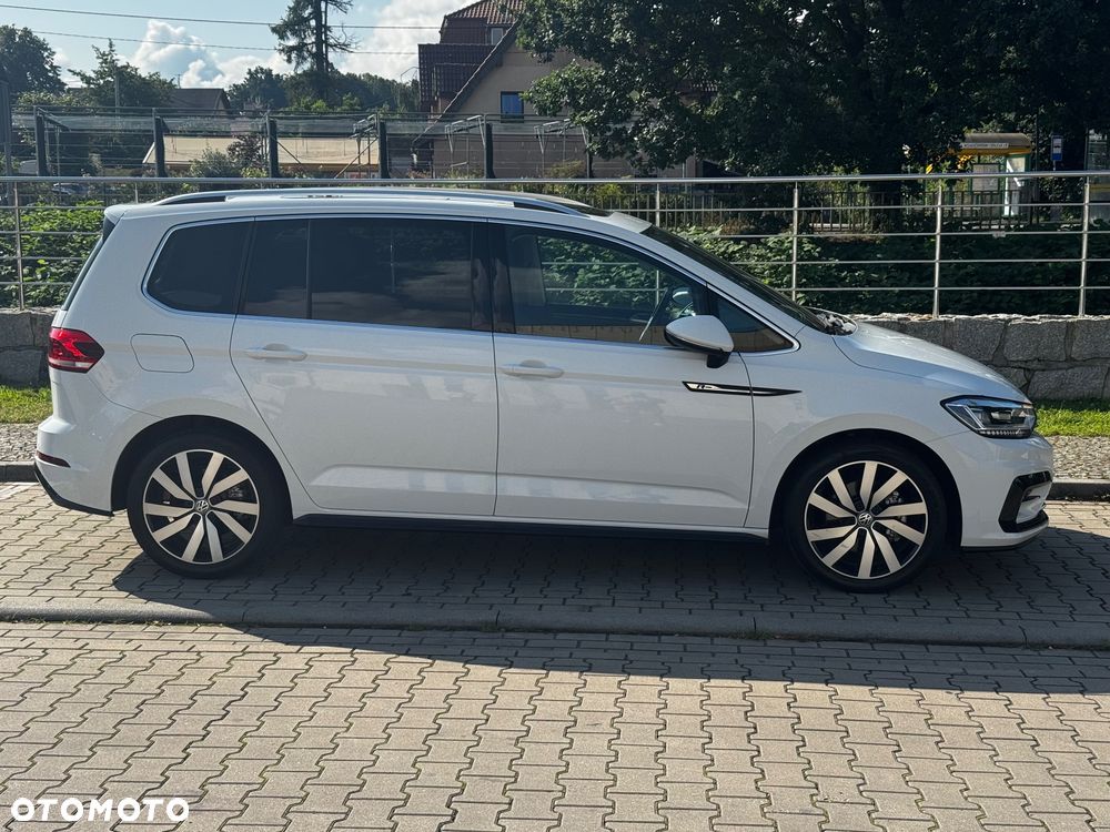 Volkswagen Touran - 3