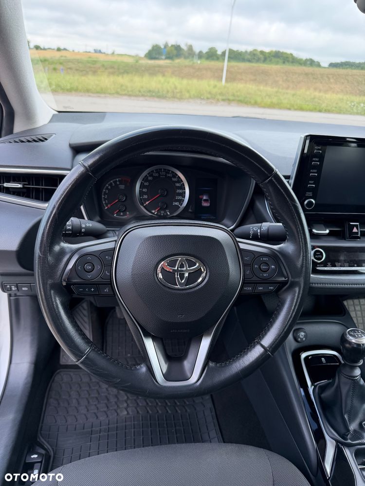 Toyota Corolla 1.6 Comfort - 9
