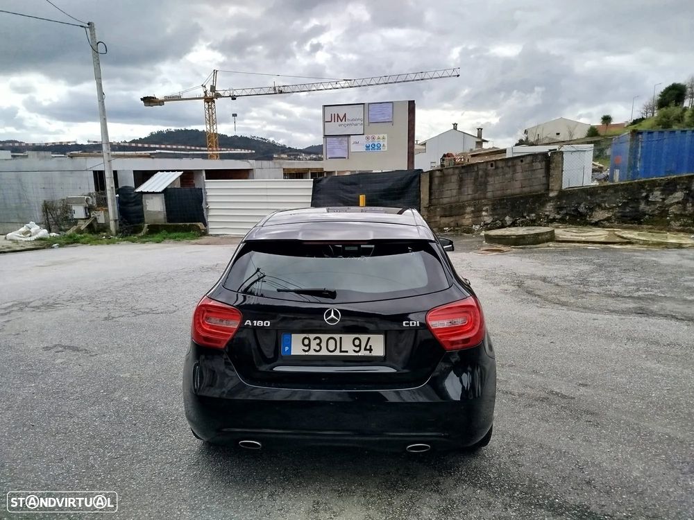 Mercedes-Benz A 180 d Urban - 11