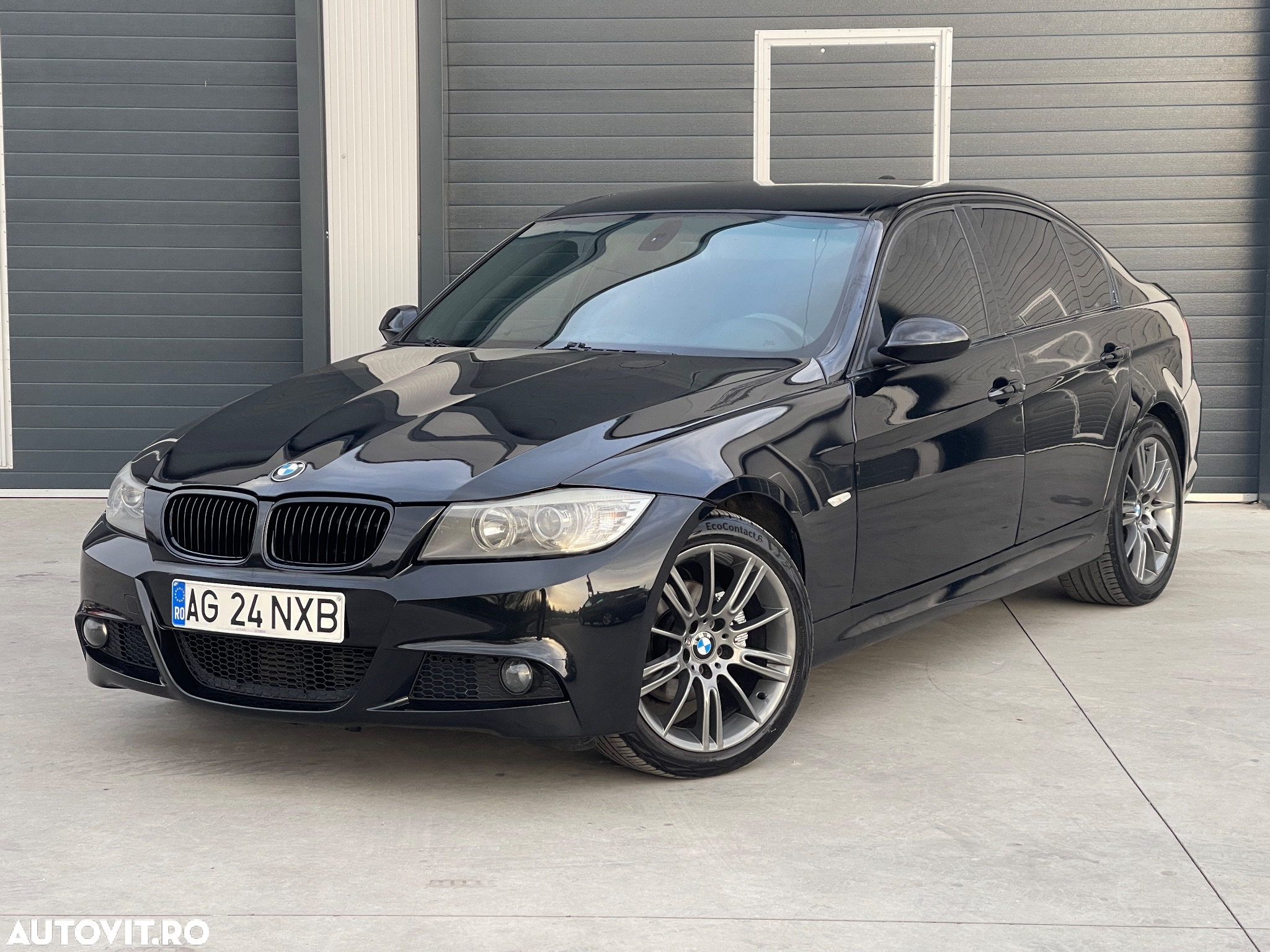 BMW Seria 3 320d - 4