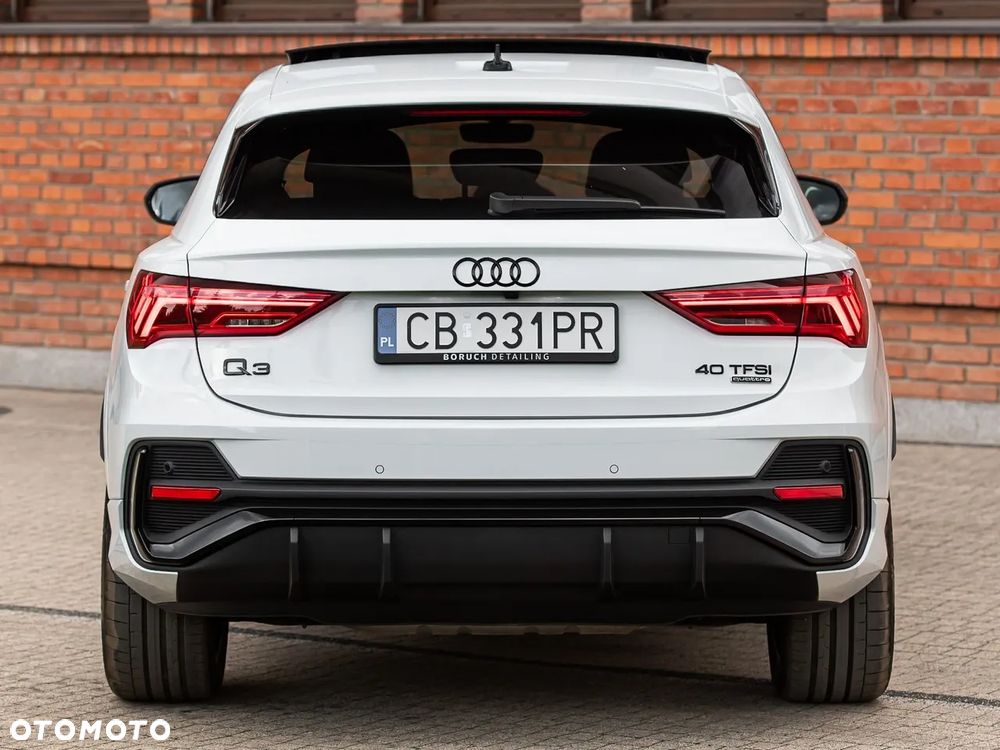 Audi Q3 40 TFSI Quattro S tronic - 11