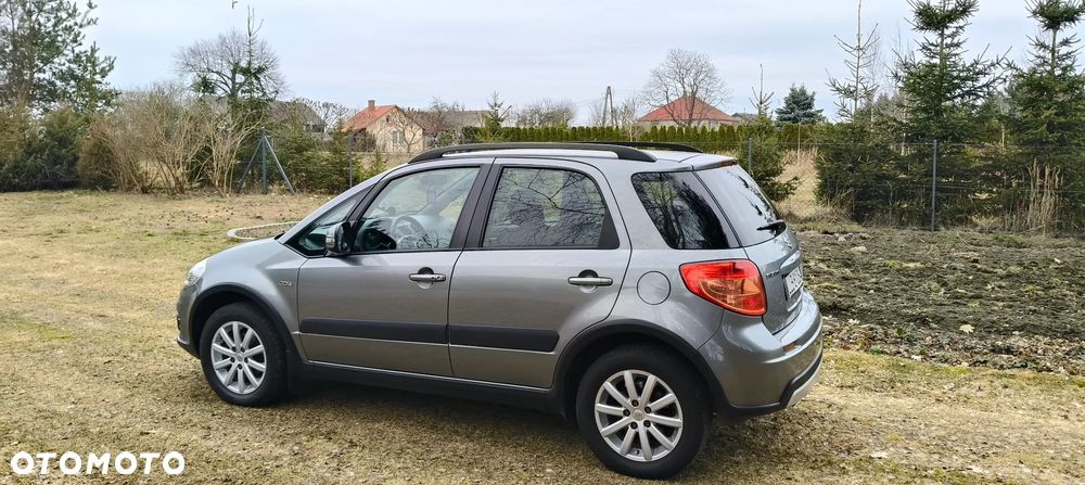Suzuki SX4 2.0 DDiS Explore 4WD - 5