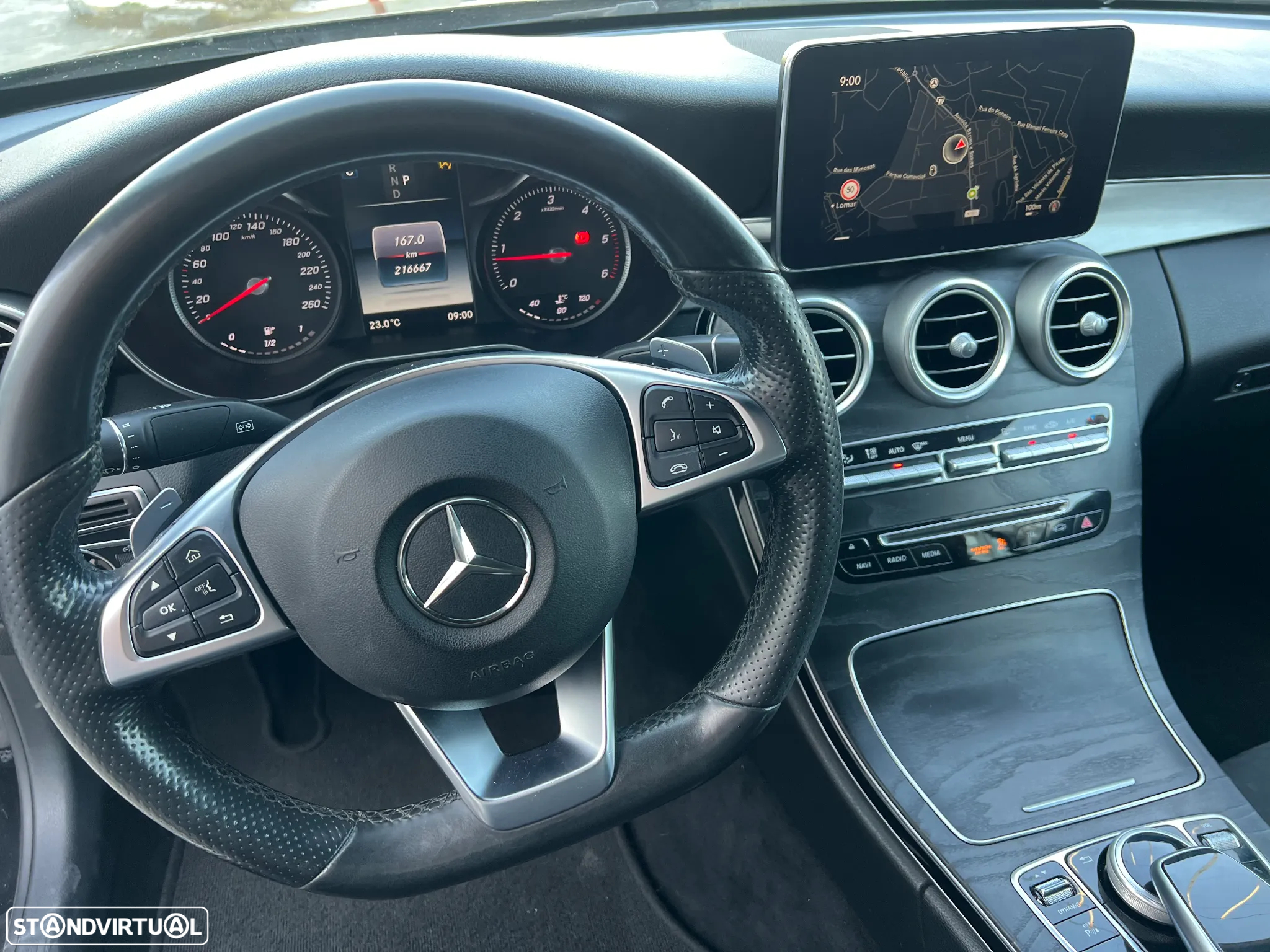 Mercedes-Benz C 220 d Coupe 9G-TRONIC AMG Line - 13