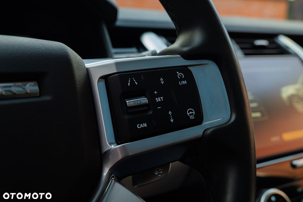 Land Rover Discovery - 32