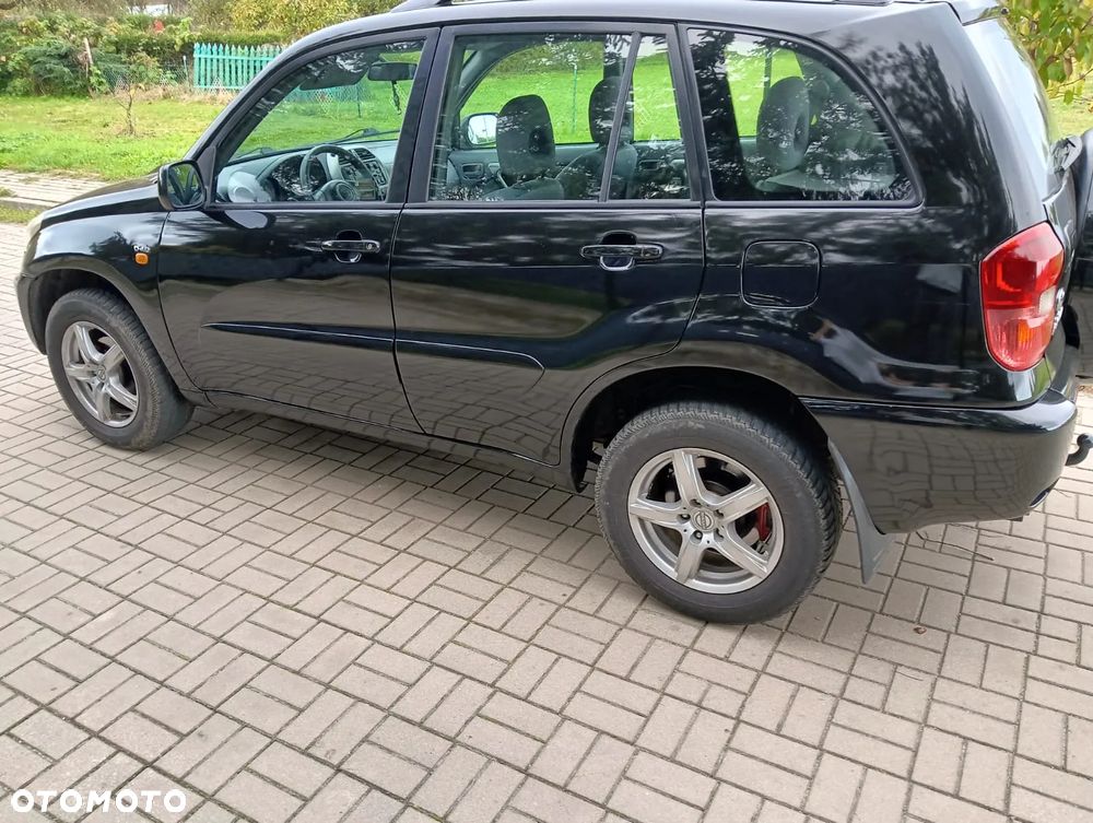 Toyota RAV4 2.0 D-4D 4x4 - 8