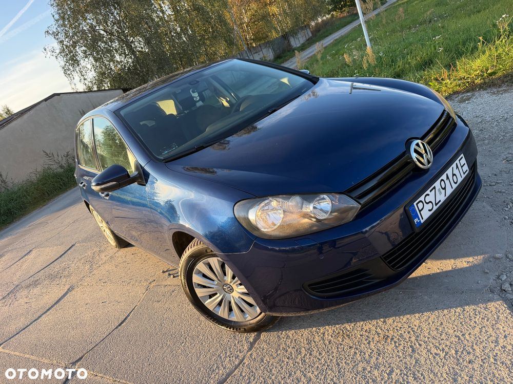 Volkswagen Golf 1.6 Comfortline - 6