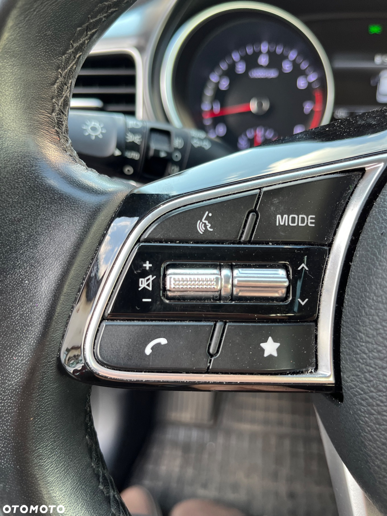 Kia Ceed 1.5 T-GDI M - 11
