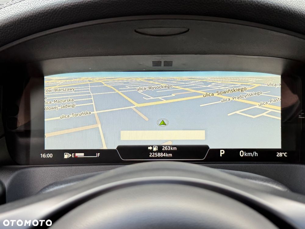 Jaguar XF 2.0 i4D Portfolio - 39