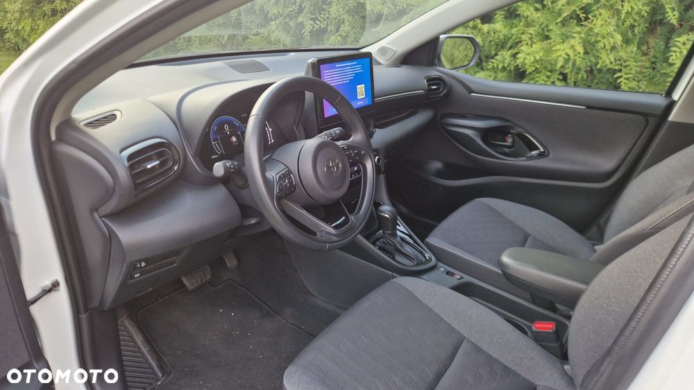 Toyota Yaris - 14