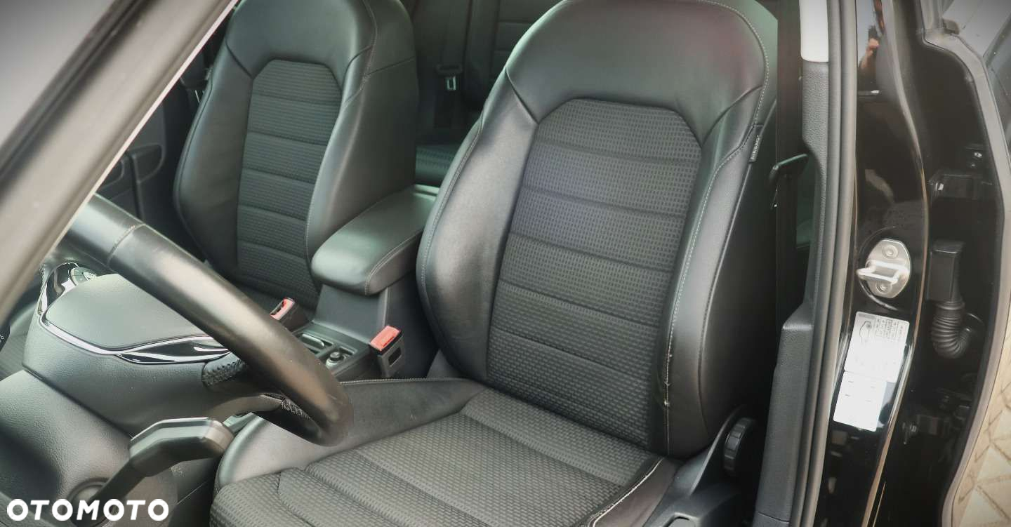 Volkswagen Golf - 13