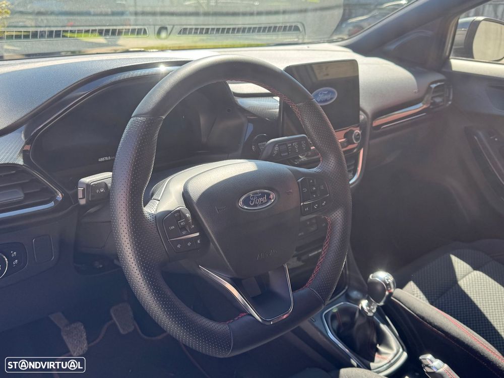 Ford Puma 1.0 EcoBoost MHEV ST-Line X Vivid Ruby Edition - 7