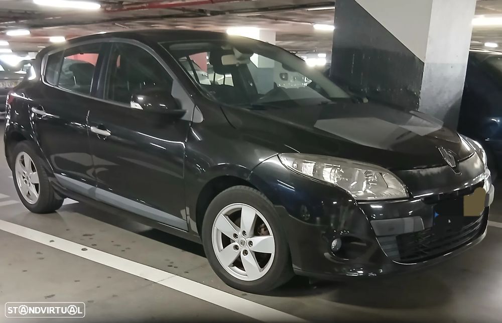 Renault Mégane 1.5 dCi Confort - 8