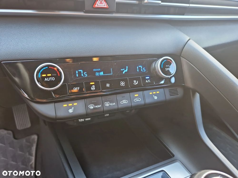 Hyundai Elantra 1.6 Smart - 20