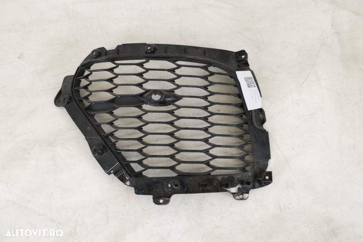 Grila Proiector Laterala Stanga SVR Originala In Stare Buna Facelift 2 - 1