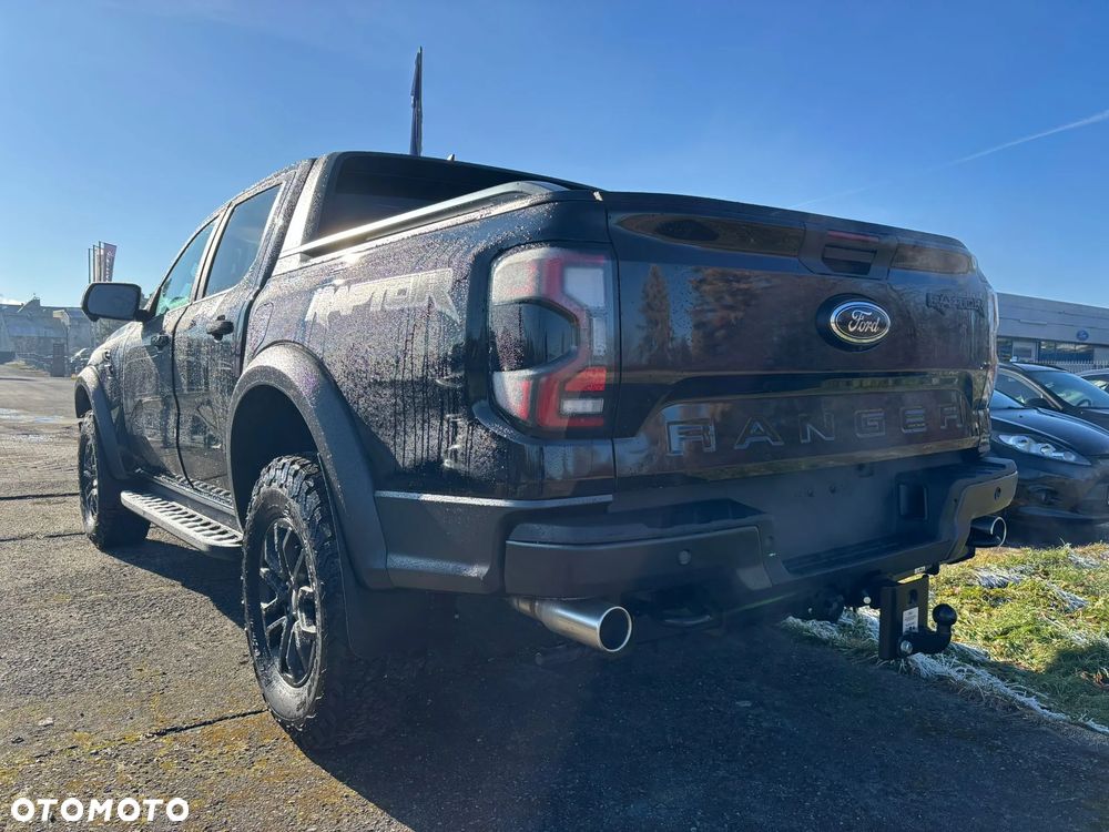 Ford Ranger Raptor - 12