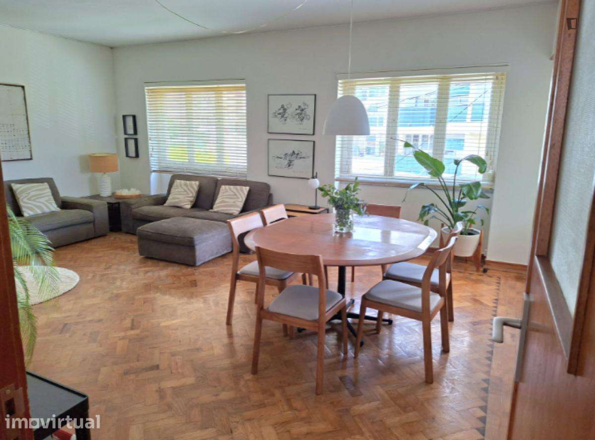 Quarto - localizado em Carcavelos Lisbon - Grande imagem: 3/18