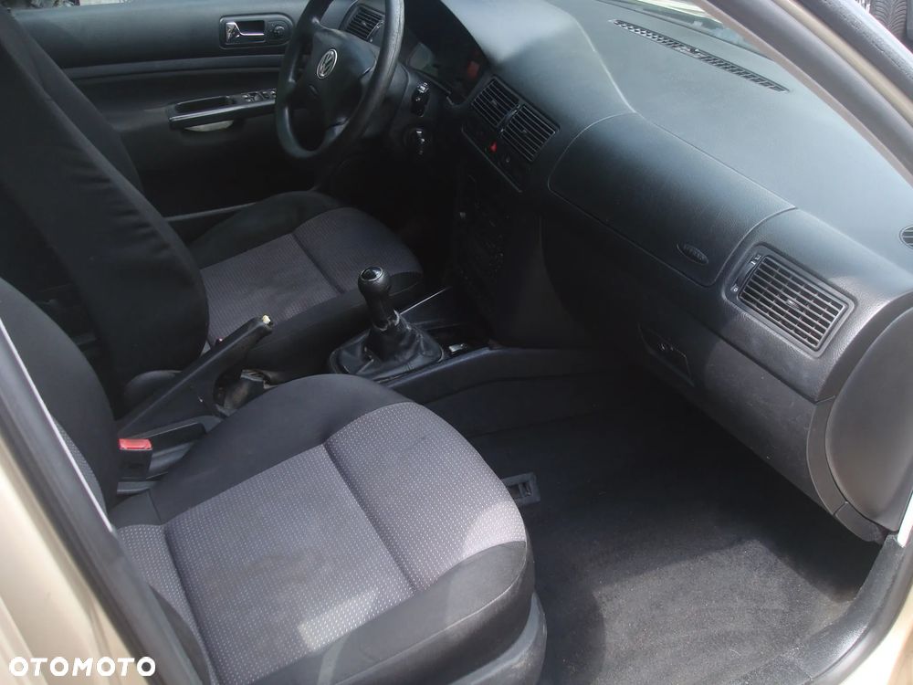 Volkswagen Golf - 7