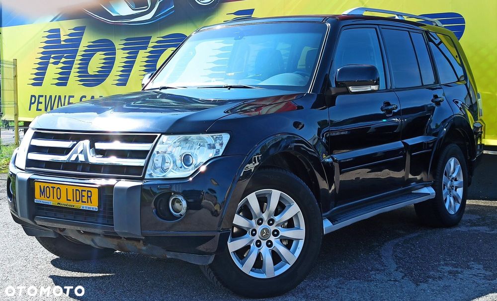 Mitsubishi Pajero - 3