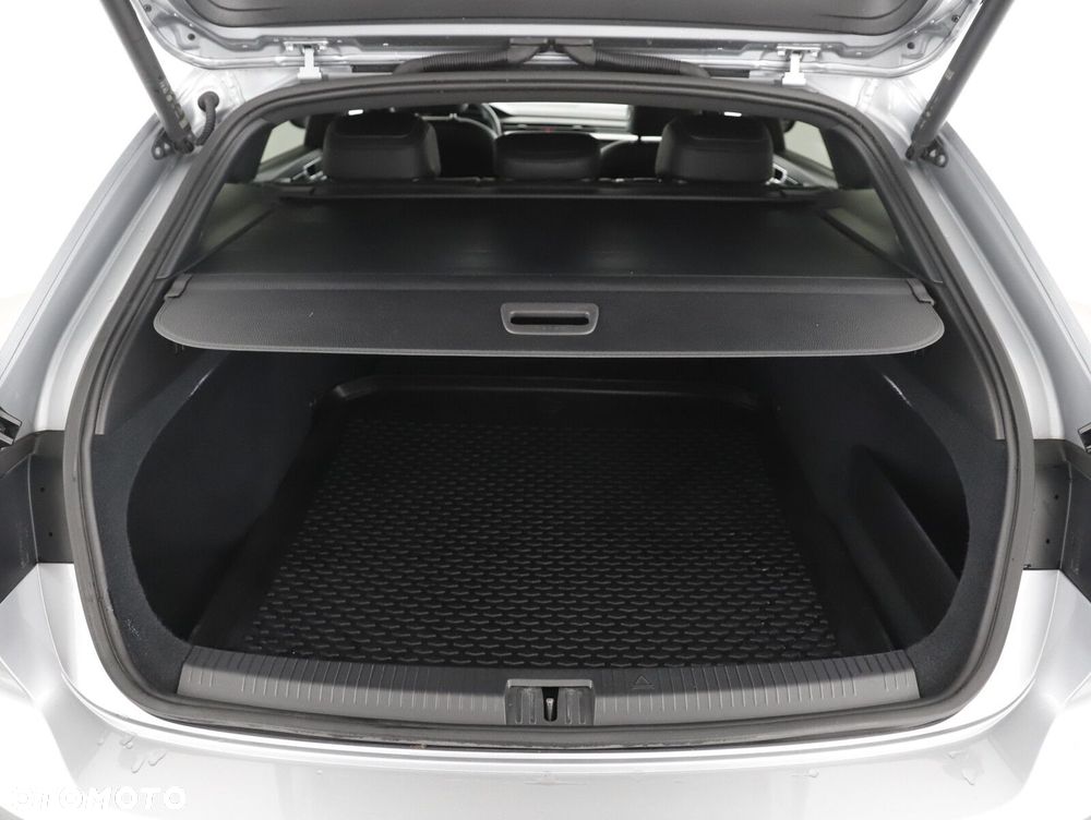 Volkswagen Arteon 2.0 TDI 4Motion R-Line DSG - 24