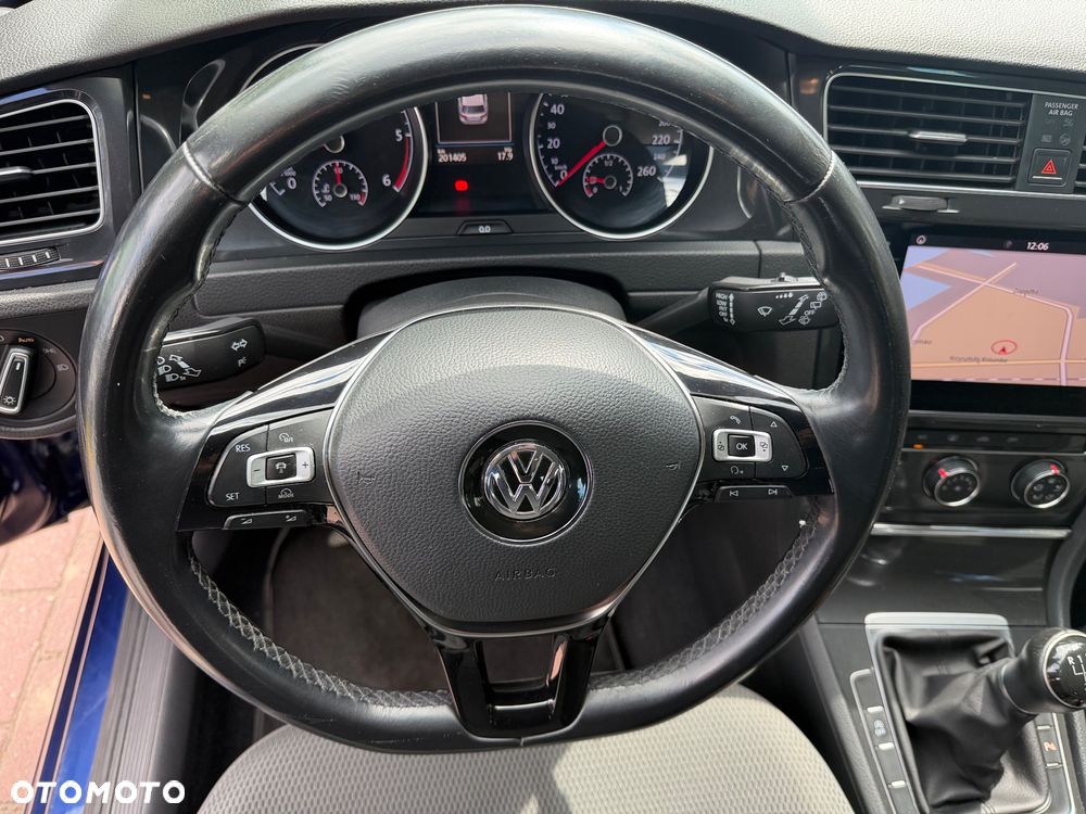 Volkswagen Golf 1.6 TDI BMT Comfortline - 19