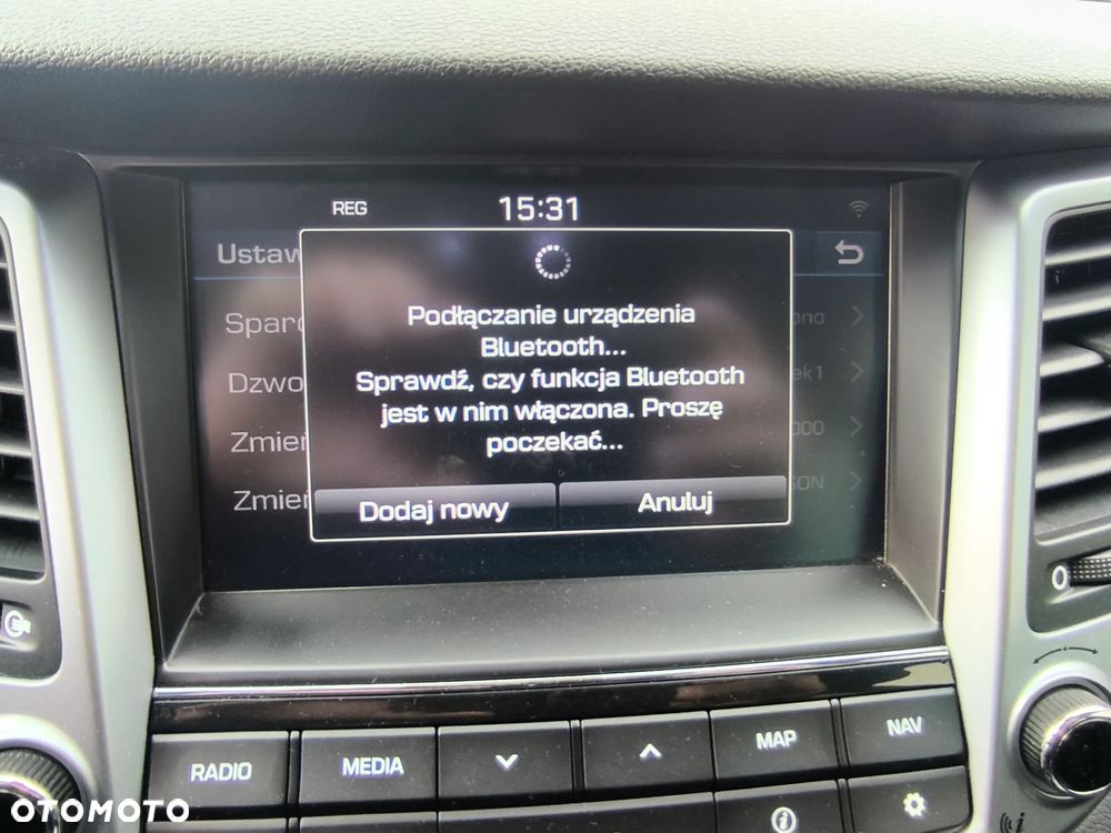 Hyundai Tucson 1.7 CRDI BlueDrive Style 2WD - 35