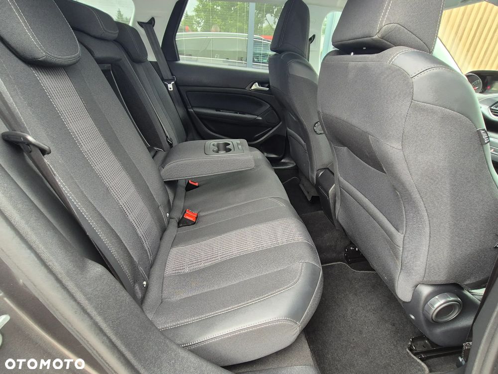 Peugeot 308 BlueHDi 130 Stop & Start Active Pack - 29