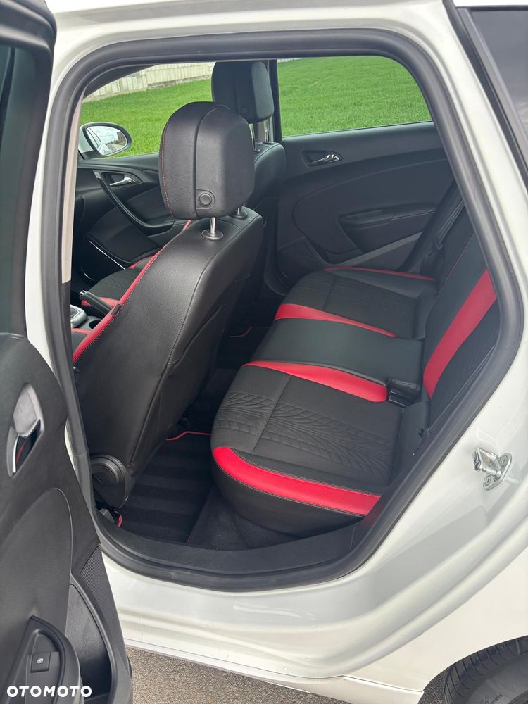 Opel Astra 2.0 BiTurbo CDTI DPF ecoFLEX SportsTourer St - 16